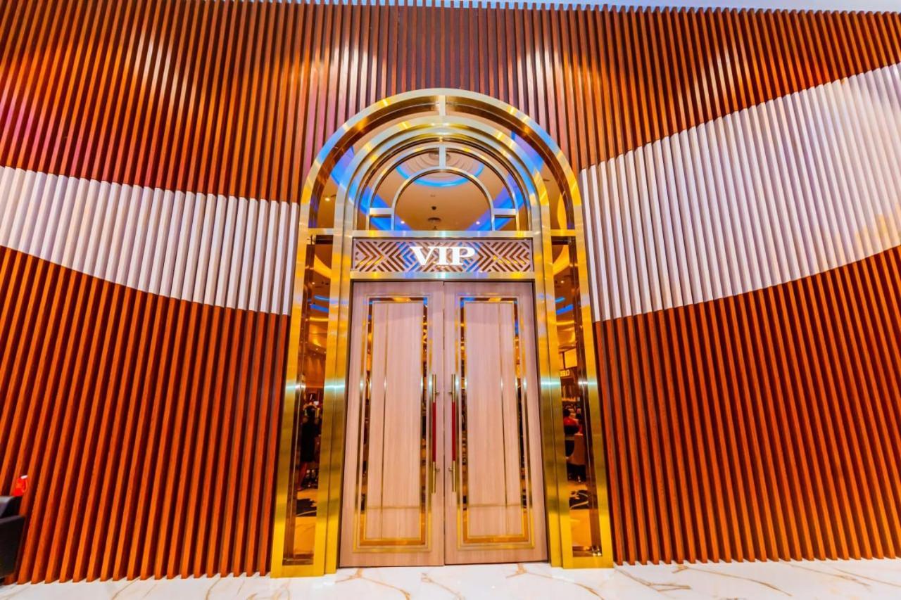 Dynasty Casino Hotel Bavet Exterior photo
